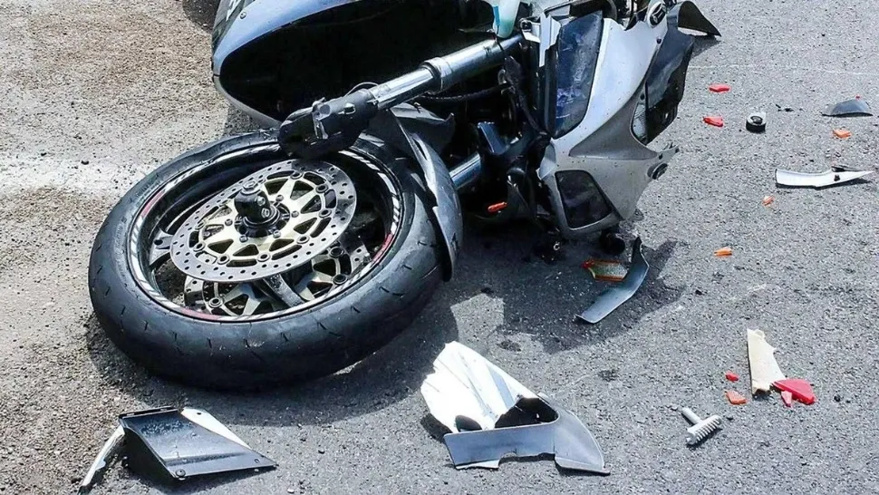 Motociclist mort într-un accident pe DN 2G, lângă Trebeș