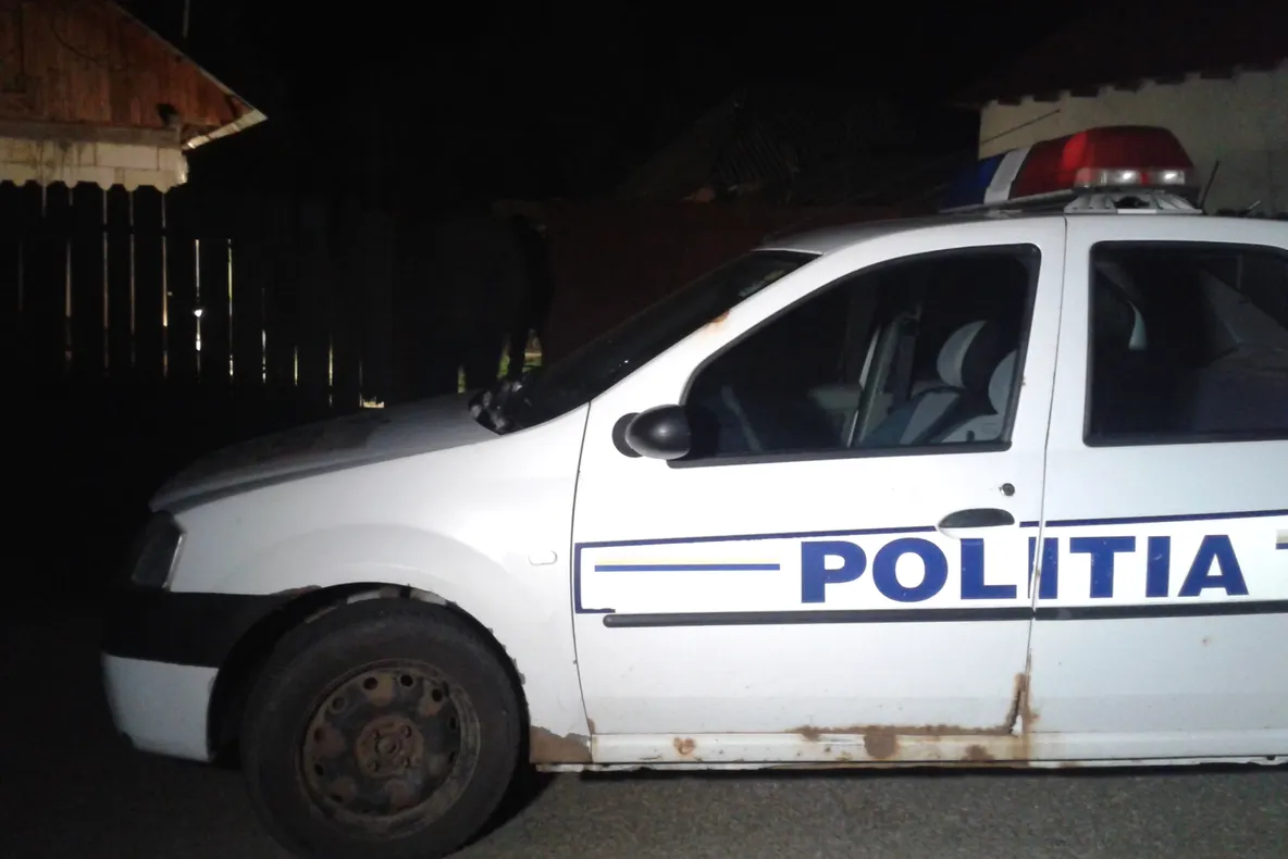 A furat ulei dintr-un Peco, dar a fost prins de un polițist aflat în timpul liber