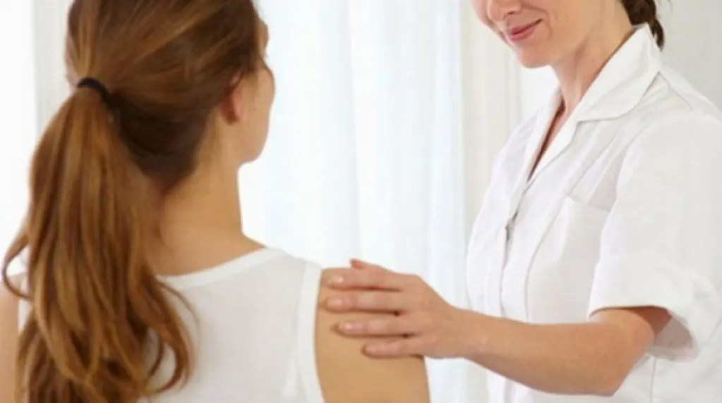 Zeci de băcăuance au fost diagnosticate cu cancer de col uterin