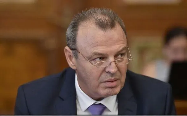 Lucian Șova nu mai este Ministrul Transporturilor