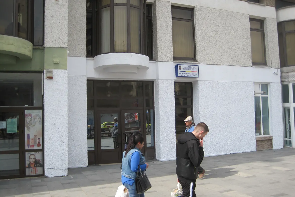 FOTO:Secția 2 de Poliție s-a mutat în centrul Bacăului
