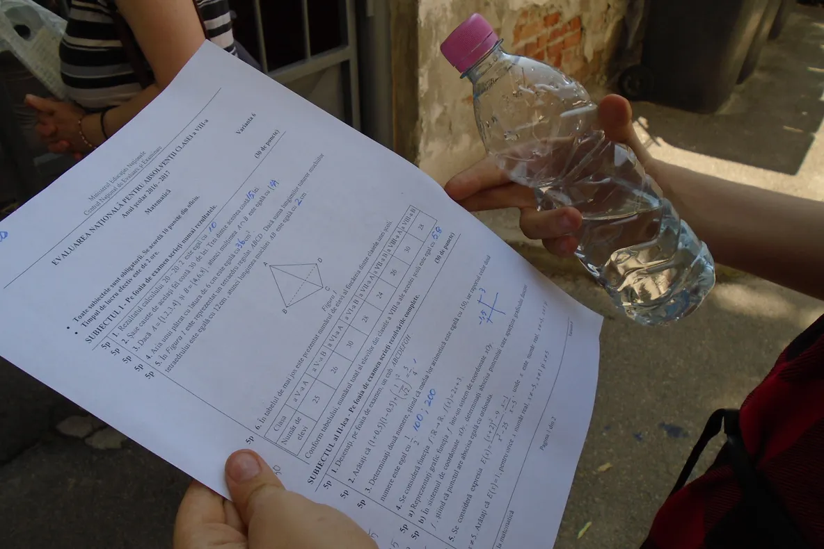 Scandal în învățământ.La Evaluarea Națională elevii au primit subiectele de anul trecut