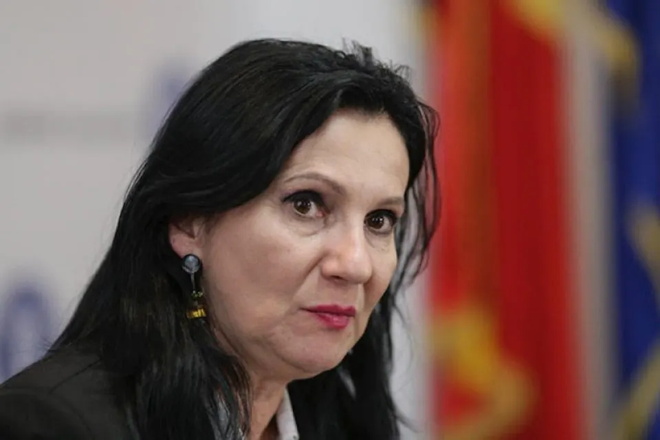 Ministrul Sănătății, Sorina Pintea, trei zile în Bacău. Anchetă la Serviciul Județean de Ambulanță în cazul pacientei care a murit după ce a căzut din Salvarea care o ducea la spital