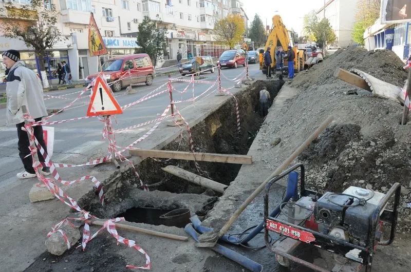 O zi și o noapte de secetă la robinete pentru locuitorii din două cartiere ale Bacăului