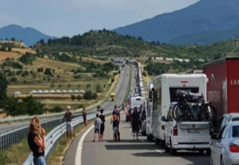 MAE, avertisment oficial pentru românii care vor să plece în vacanță în GRECIA!