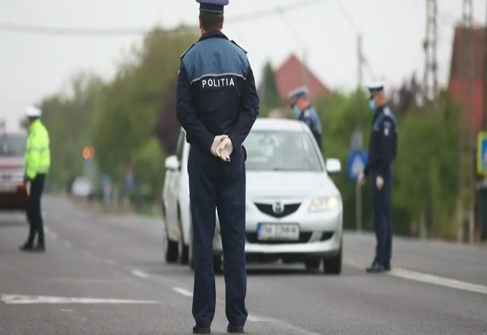”Rechini” amendați de polițiști