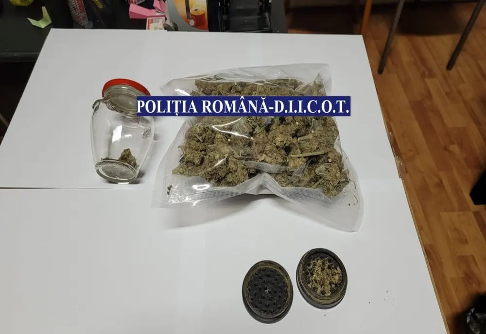 Traficant de droguri reținut
