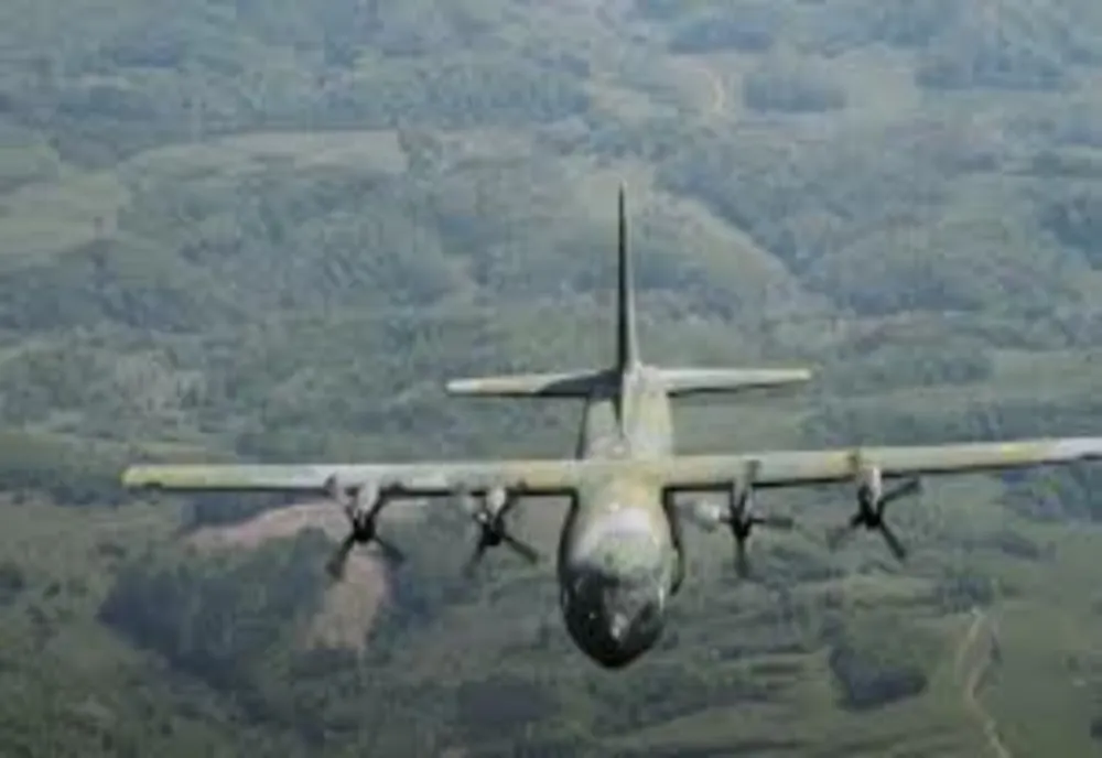 Celulă de criză în Afganistan! Doar un român a fost evacuat din Kabul cu avionul Forțelor Aeriene Române - Ceilalți nu au putut ajunge la aeroport