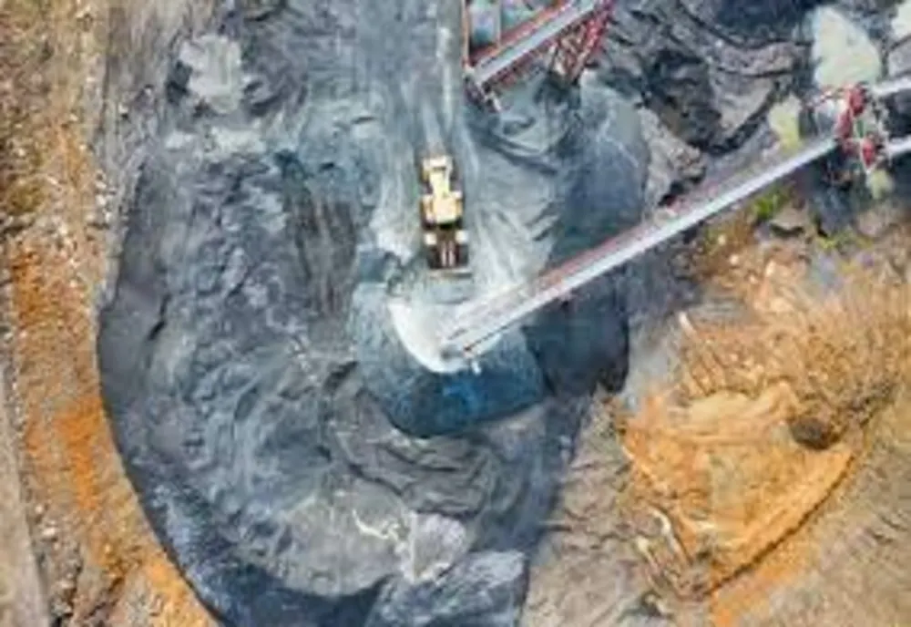 Guvernul a decis: 80% din fondurile obținute în urma exploatării apelor minerale, a nisipului, a pietrișului și a altor minerale rămân la bugetul autorităților locale și județene