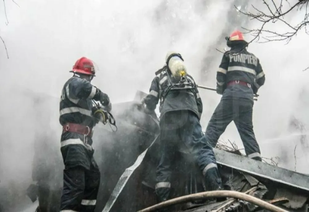 BACĂU: Șase incendii stinse de pompieri în acest sfârșit de săptămână