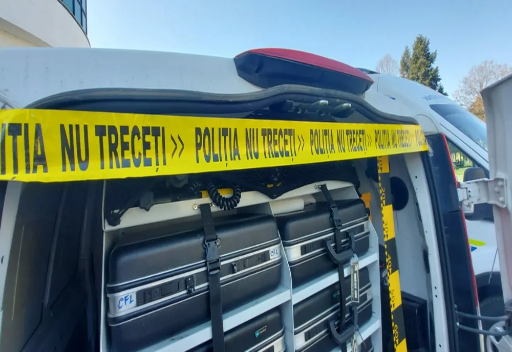 Un bărbat de 60 de ani, din Bacău, găsit mort pe marginea drumului
