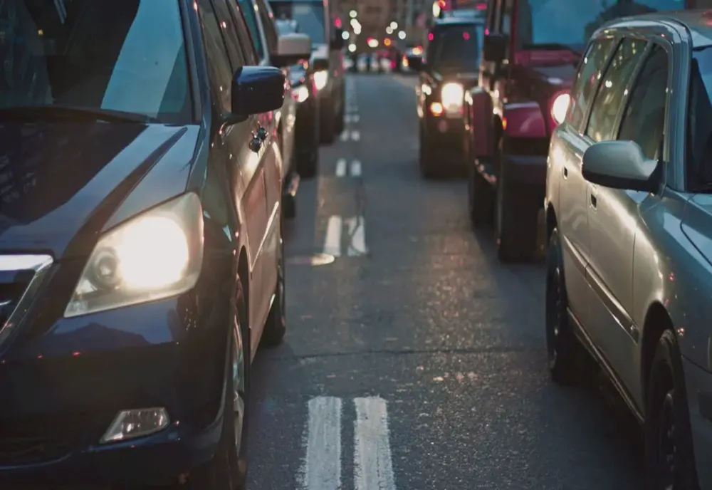 Adio motoare pe benzină și motorină în UE! S-a VOTAT acordul privind interdicția. Care e termenul limită?