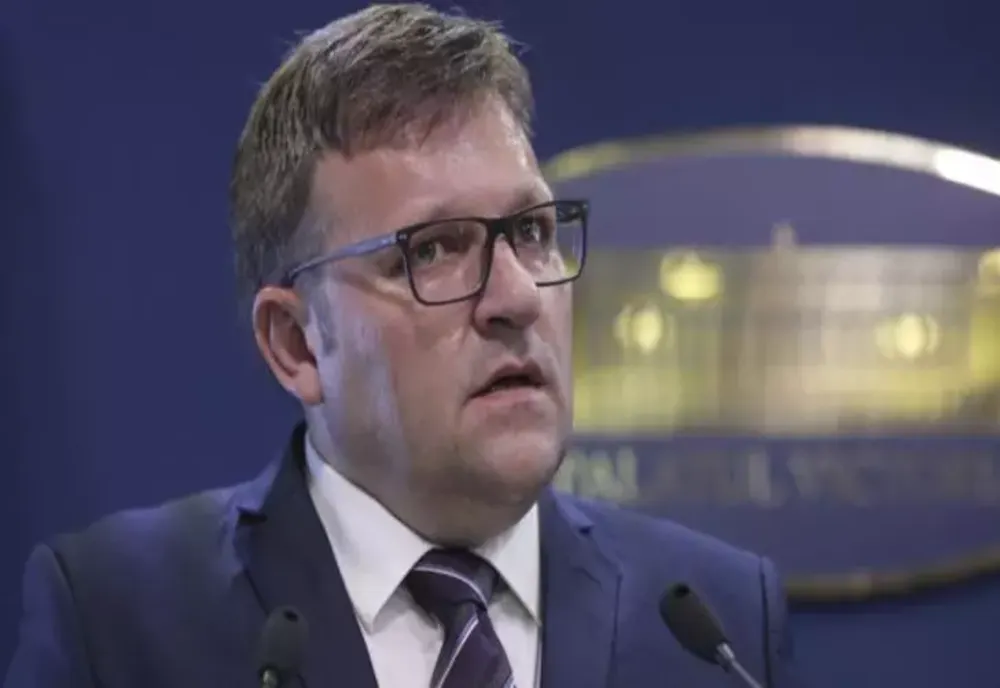 Avertisment sumbu: sistemul de pensii intră în colaps - Cum răspunde Marius Budăi, ministrul Muncii