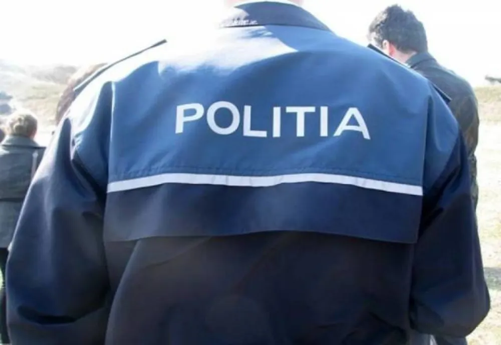 Un individ din Urechești încasa bani în avans pentru peleți din lemn, însă nu livra marfa niciodată. Ce sumă a strâns acesta