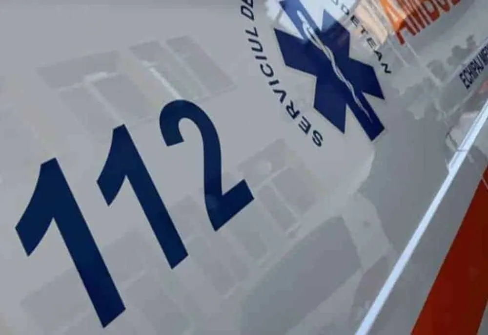 Copil de 5 ani, căzut de la etajul IX