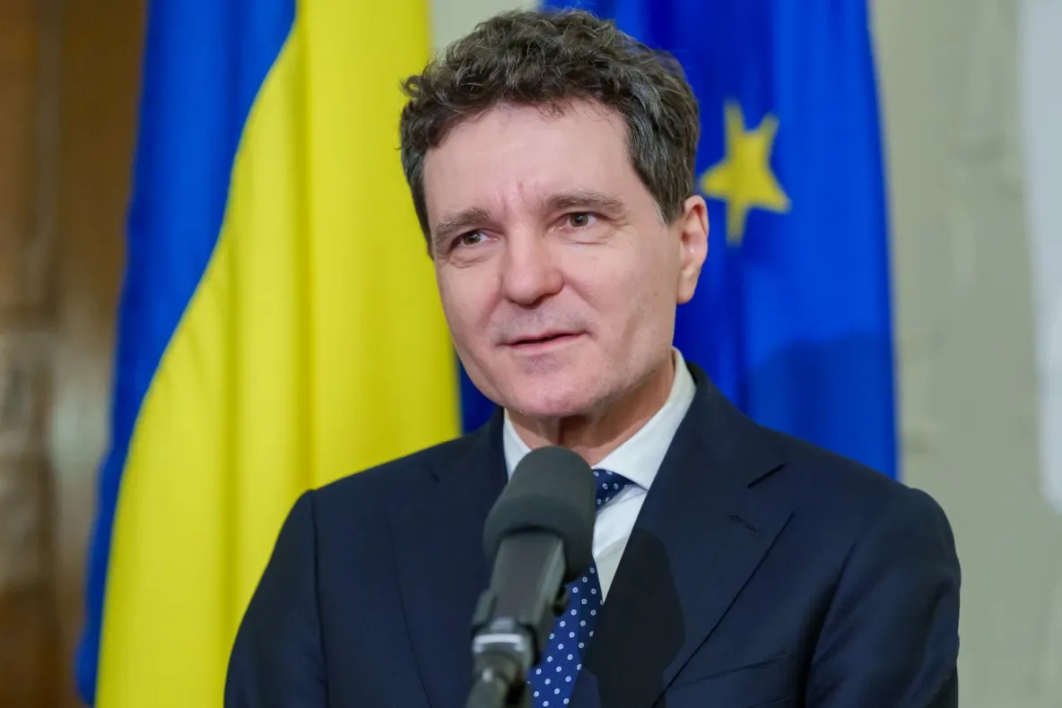 Oamenii lui Bolojan, activați împotriva lui Nicușor Dan. Florin Roman lansează noi amenințări cu suspendarea președintelui
