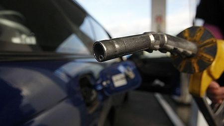 Șoc la pompă. Două scumpiri în doar 24 de ore! Motorina premium atinge pragul psihologic de 10 lei litrul