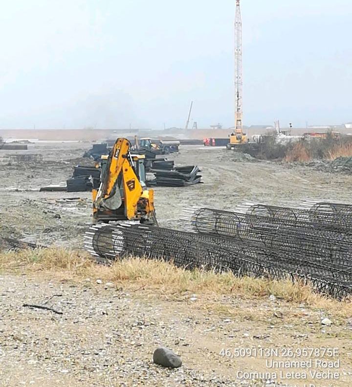 FOTO-VIDEO: După 5 zile de pauză, au fost reluate lucrările la centura Bacăului