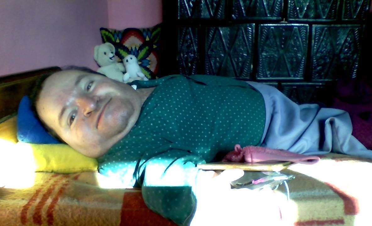 A murit cel mai vârstnic om din România care avea boala oaselor de sticlă. Lecția fabuloasă de viață oferită de băcăuanul Sorin Focuță