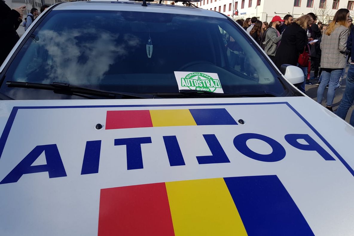 FOTO – VIDEO: Băcăuanii vor autostăzi! Traficul rutier a fost oprit, iar Bacăul a cerut autostrăzi