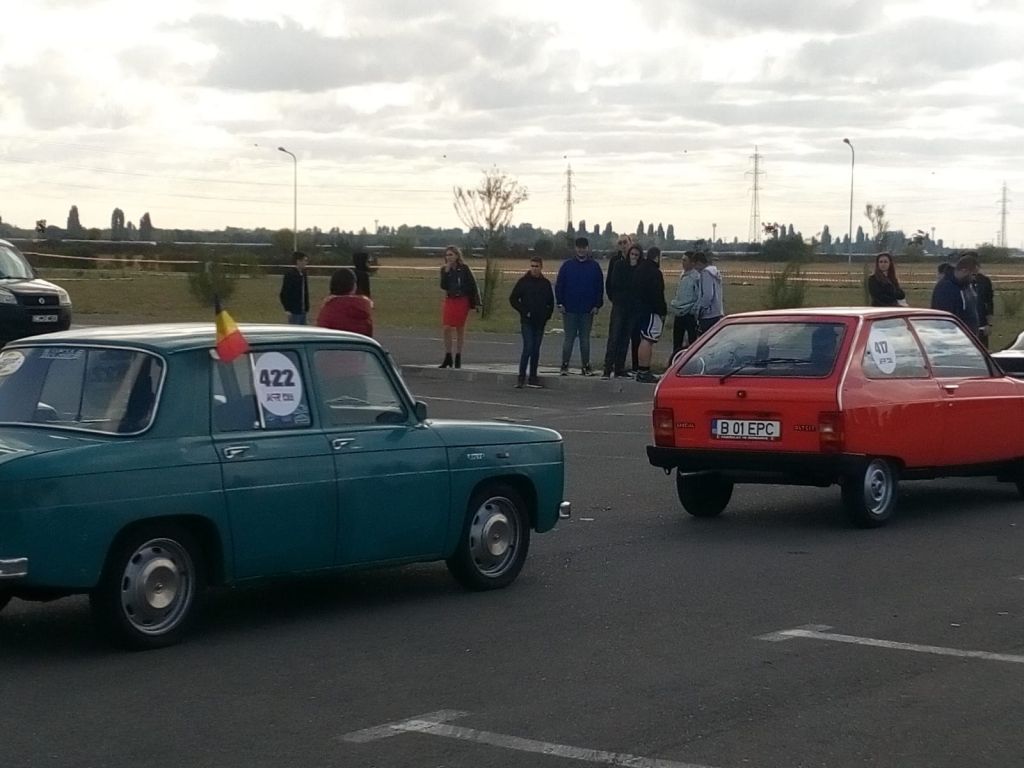 “Bătrânelele” șoselelor vor putea fi admirate timp de două zile la Bacău