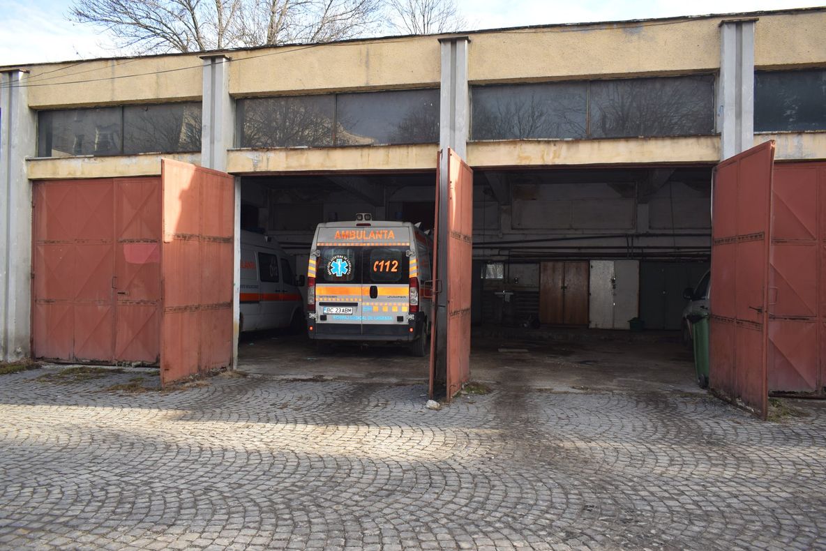 Bani pentru Ambulanță! Sediul substației de la Onești va fi, în sfârșit, reabilitat