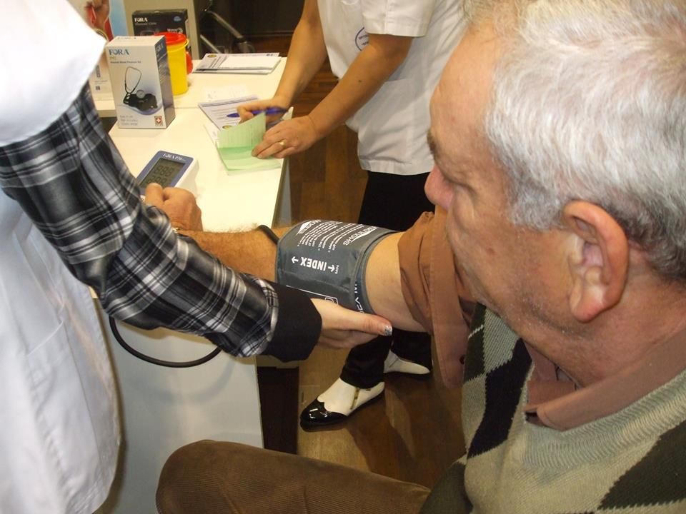 Tensiunea arterială, măsurată GRATUIT în Bacău. Vezi unde sunt amplasate punctele de măsurare din oraș