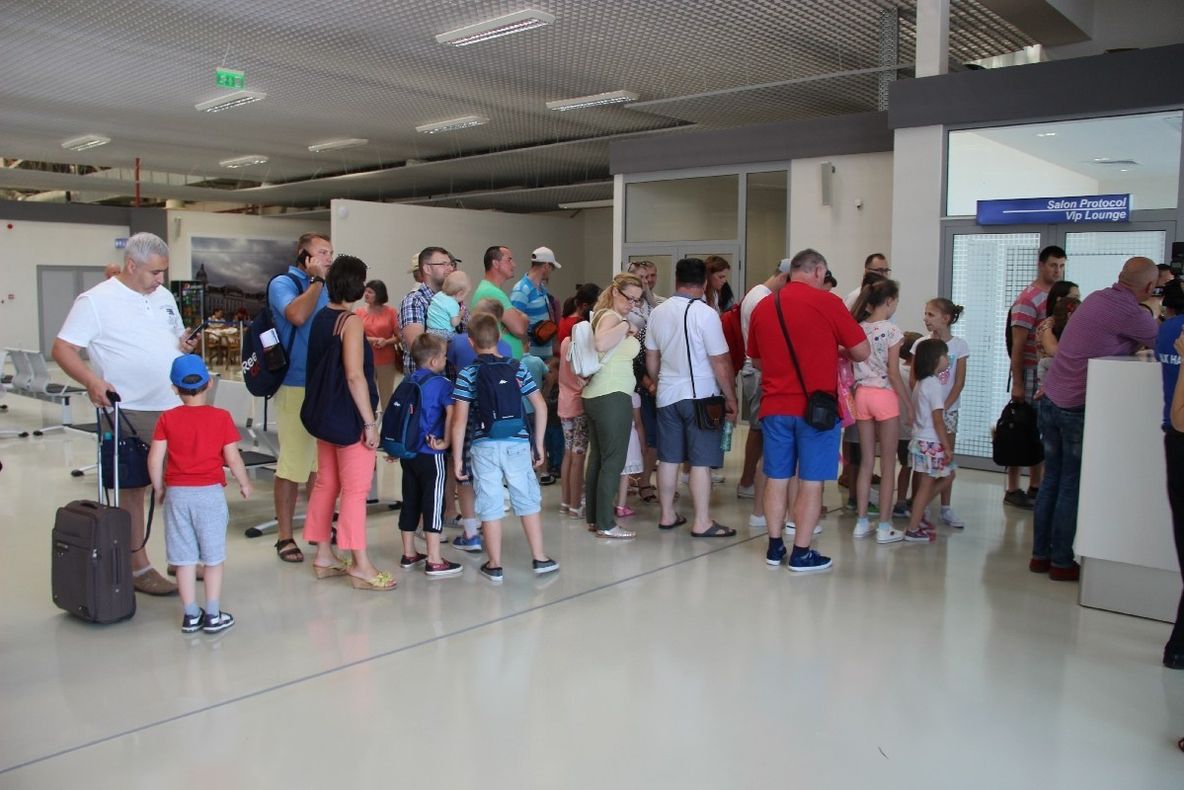 Plecați în vacanță? Curse charter spre Antalya de pe Aeroportul Bacău