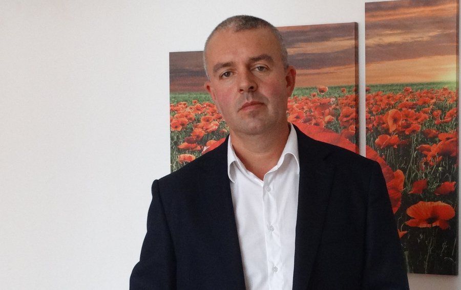 Și-a dat demisia sau a fost demis inspectorul școlar general? Aceasta este întrebarea