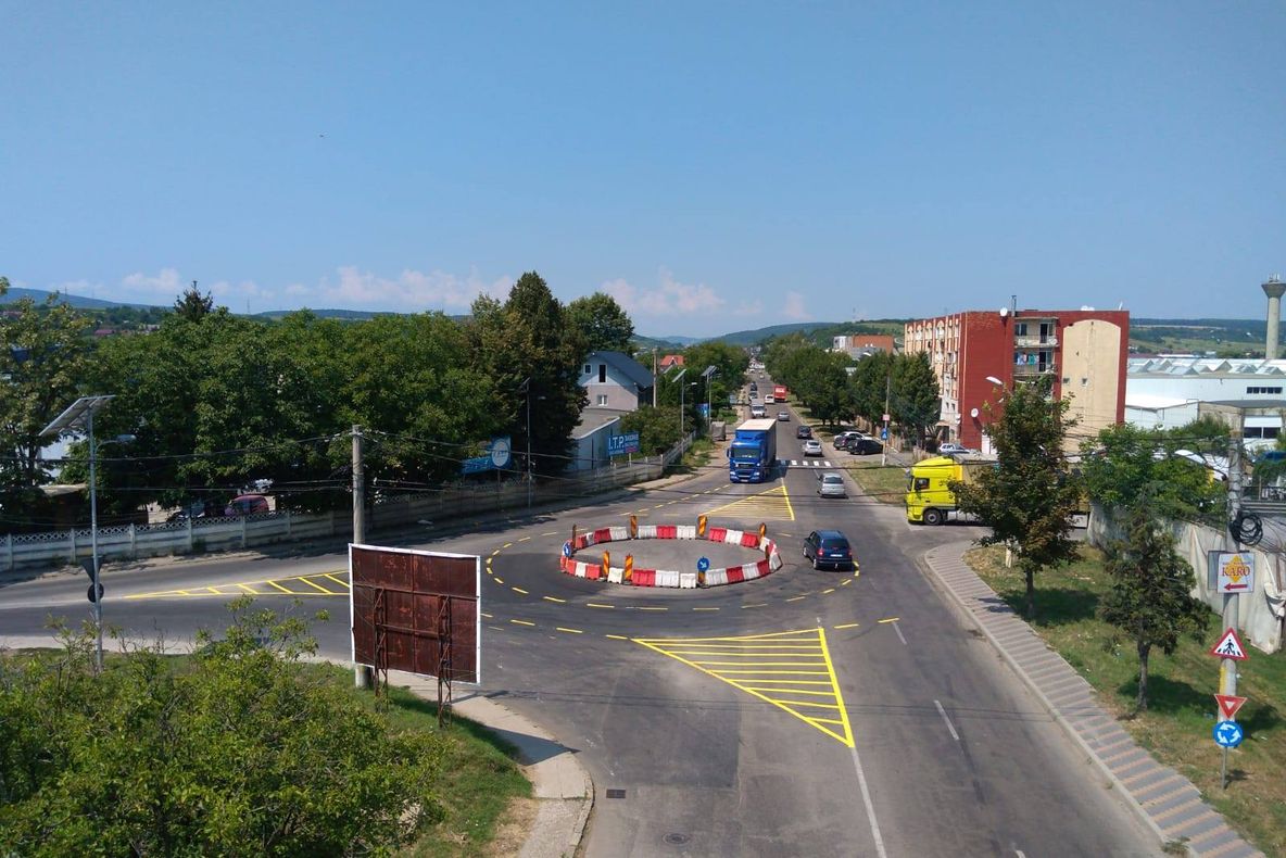 Un nou sens giratoriu în Bacău. Unde a apărut acesta