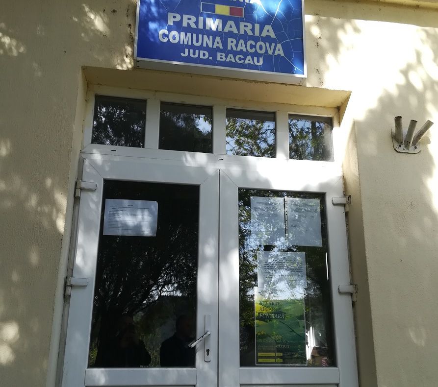 Primăria Racova, SANCŢIONATĂ de Tribunal pentru că nu a vrut să furnizeze informaţii de interes public (Legea Nr.544/2001). Acum este OBLIGATĂ să se conformeze