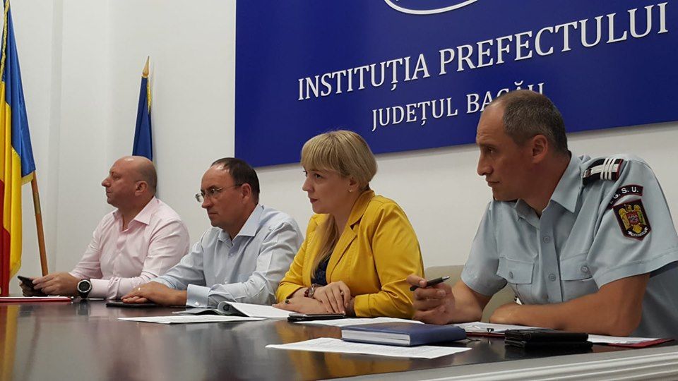 Gura Văii, de două luni fără apă potabilă. Prefectul a convocat ședința extraordinară a Comitetului Județean pentru Situații de Urgență