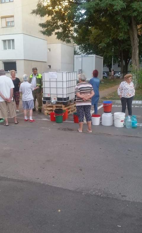 Întrebarea care macină un oraș întreg: când vine apa la Onești?