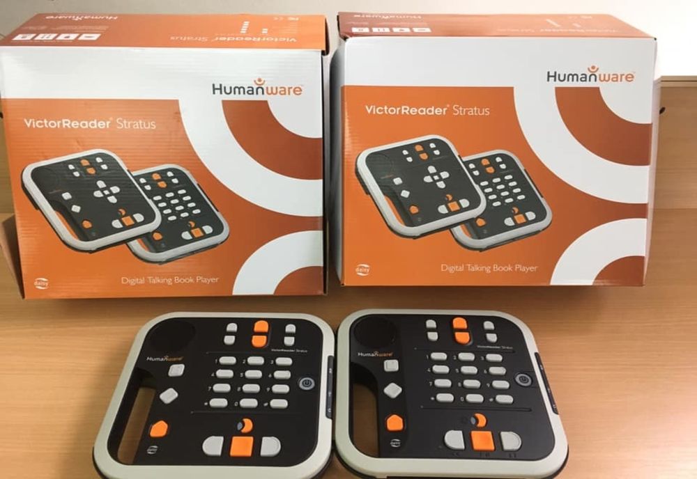 Cărți înregistrate pentru nevăzători, disponibile la biblioteca din Bacău