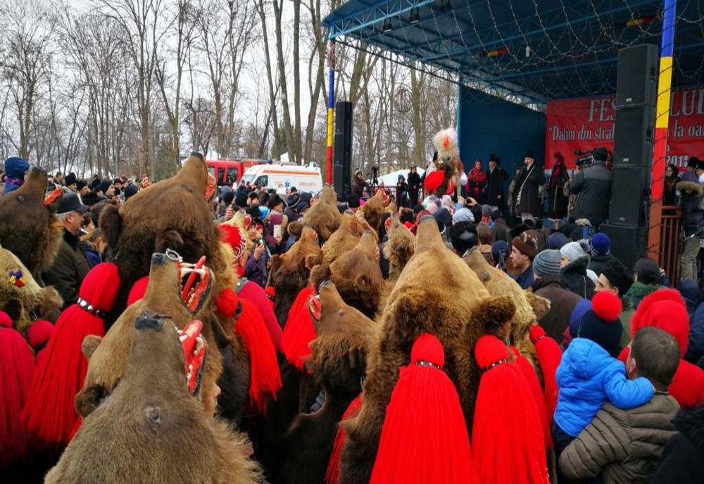 Alaiul Datinilor si Obiceiurilor de Iarna are loc vineri, 27 decembrie