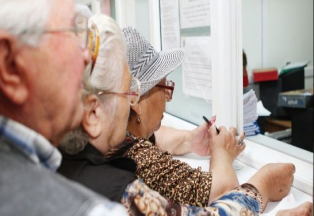 Poșta Română vine cu vești proaste pentru pensionari