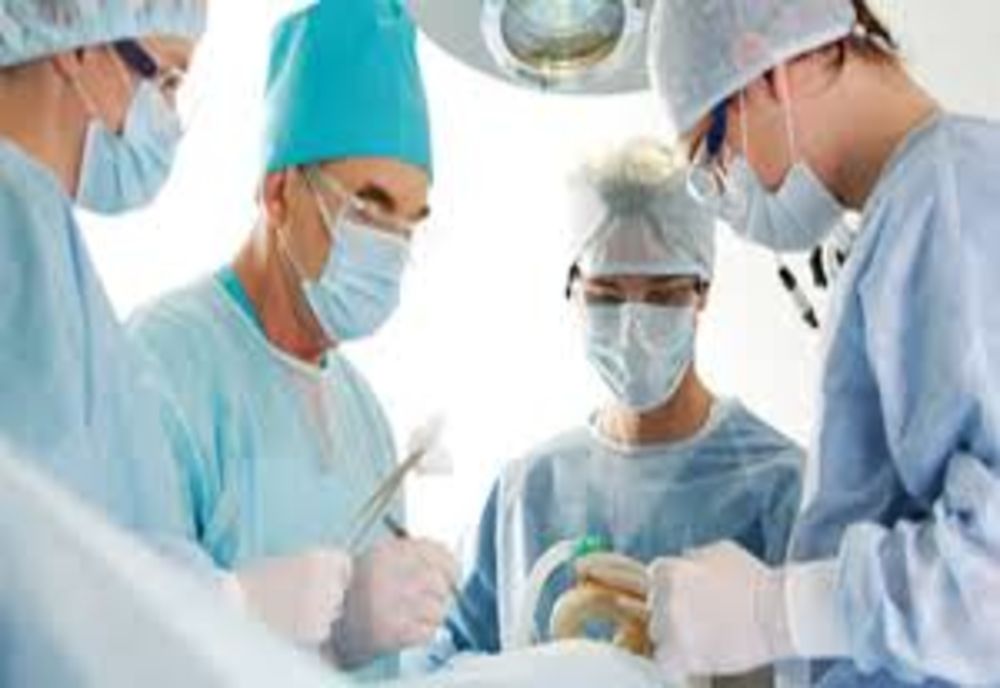 Viața unui adolescent din județul Bacău s-a schimbat după ce a primit rinichii unui bebeluș aflat în moarte cerebrală