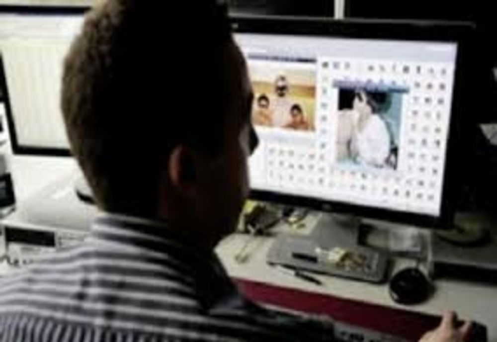 Băcăuan cercetat pentru pornografie infantilă