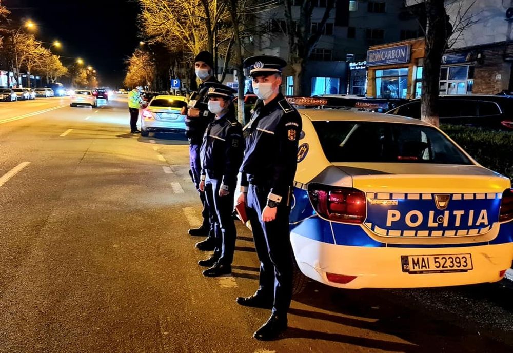 Polițiștii, în stradă de Rusalii