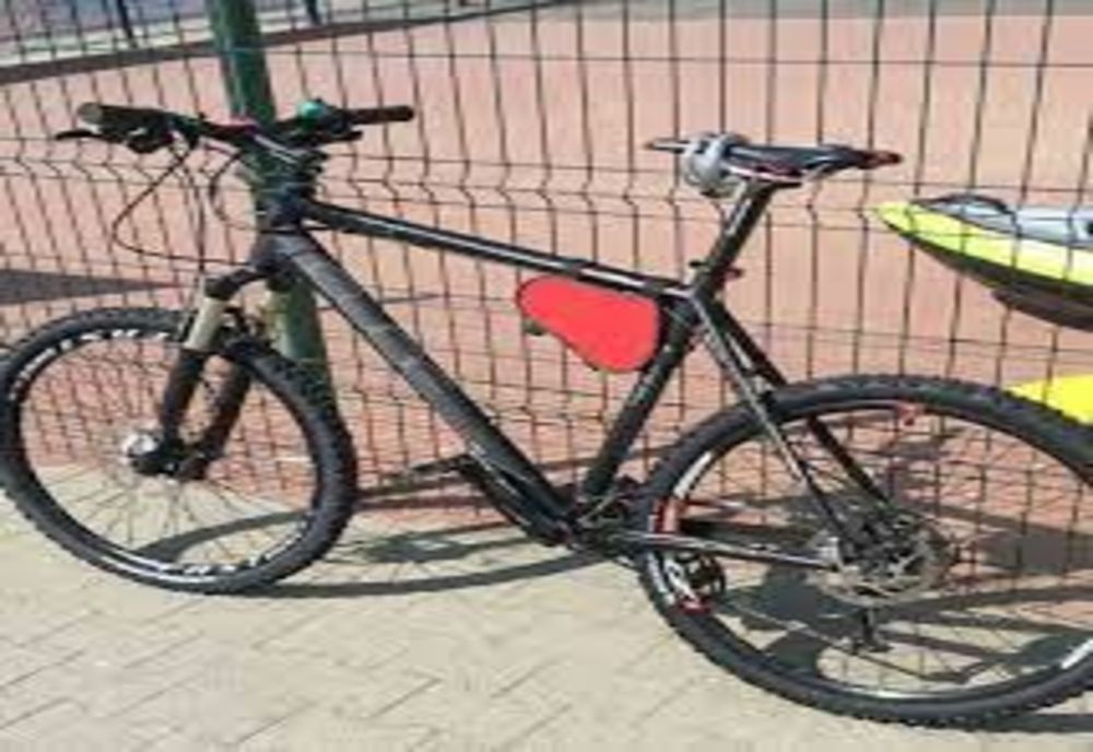 Bănuit de furtul unei biciclete, identificat de polițiști 