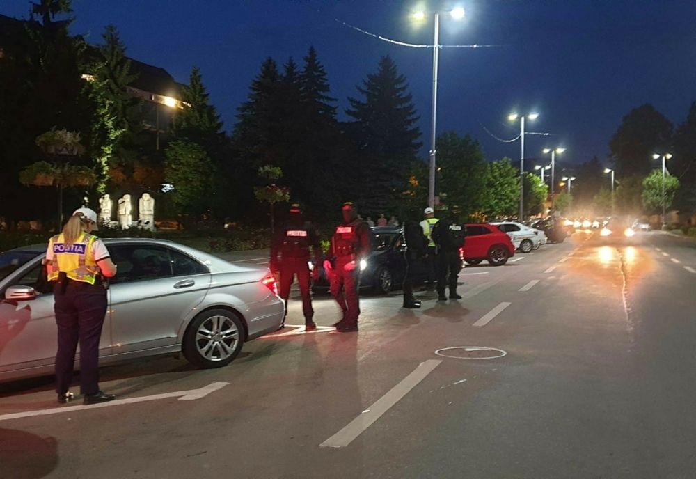 Câte intervenții au avut doar în 24 de ore polițiștii băcăuani