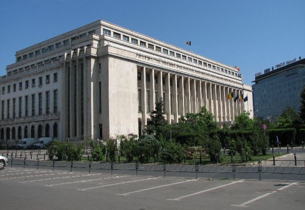 30 de primari din Bacău, au mers la Guvern pentru a discuta cu premierul Câțu    