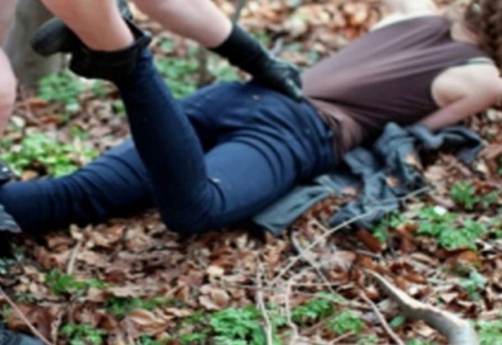 Adolescentă de 12 ani, violată de mai multe ori de un bărbat! Agresorul a fost arestat