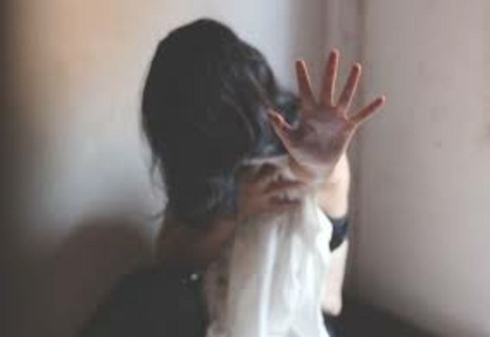 Un pușcăriaș a violat două minore, una dintre ele fiind chiar fiica sa!