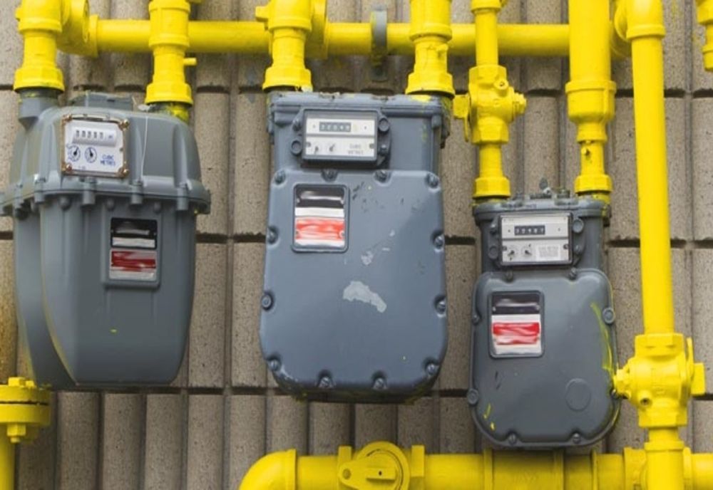 Un hoț s-a dat drept angajat la o companie de gaz și a furat unei femei suma de 20.000 de lei!