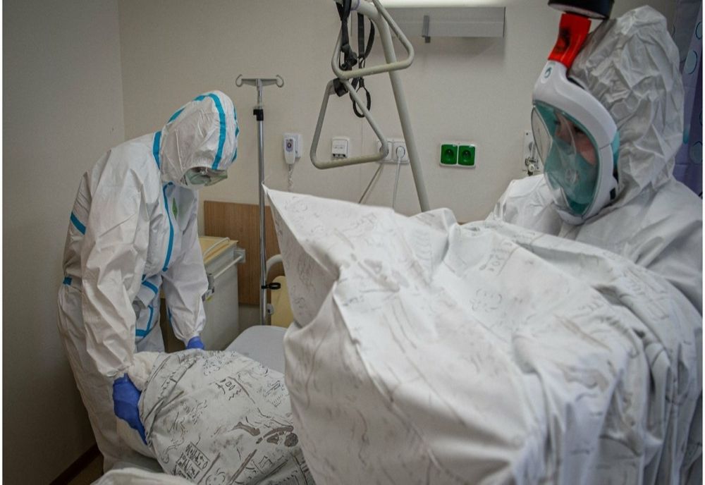 În plină pandemie, cel mai mare spital din Bacău rămâne fără conducere