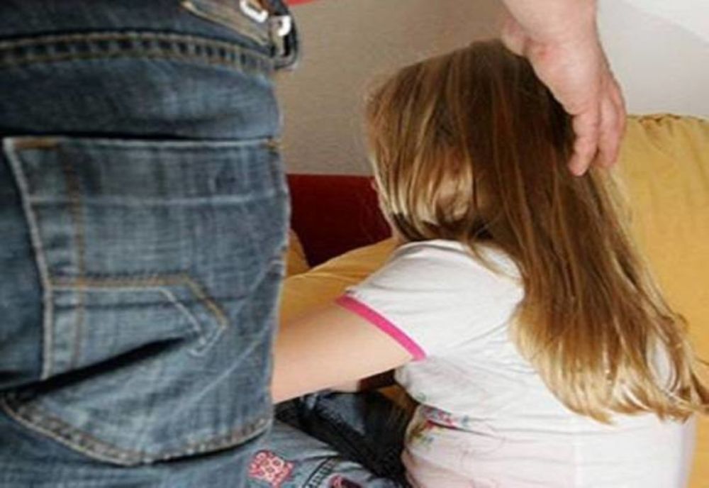 Și-a sechestrat și violat fosta iubită! 