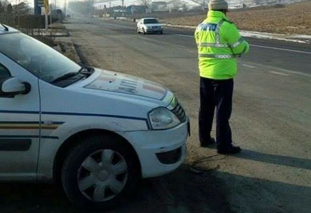 „Taximetriști” de ocazie, amendați de polițiști