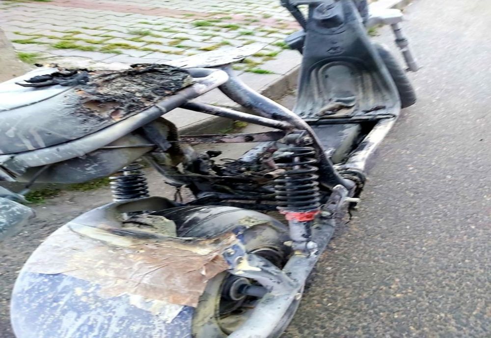 De ce s-a ales cu dosar penal un bărbat care se deplasa pe un motoscuter