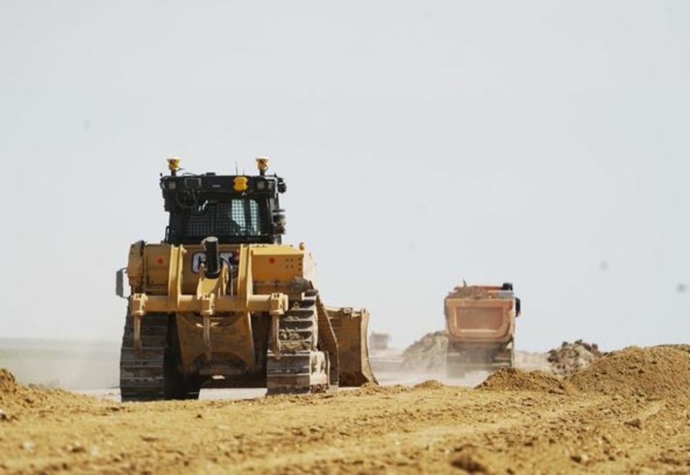 Guvernul a aprobat Ordonanța care permite ajustarea prețurilor prevăzute în contractele de achiziție publică precum și în proiectele finanțate din fonduri europene